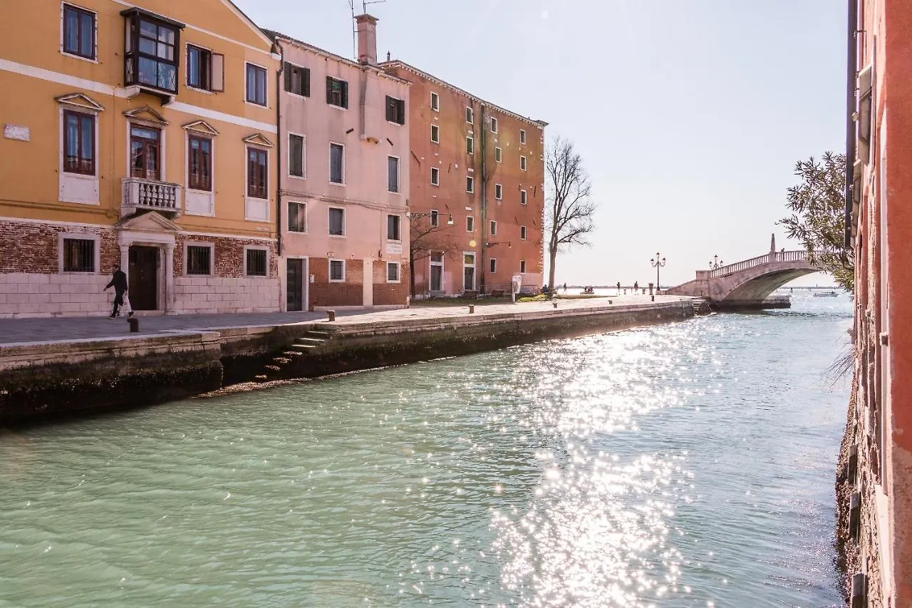 Arsenale Terrace On @Venice Lagoon Italien